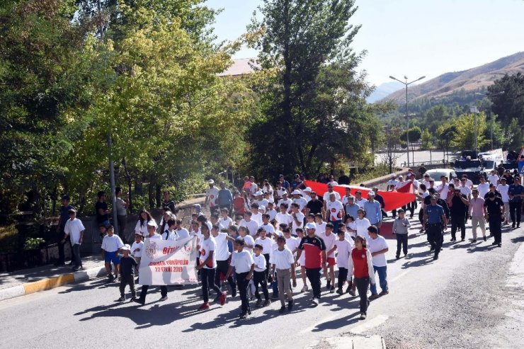 Bitlis’te herkes için spor yürüyüşü yapıldı