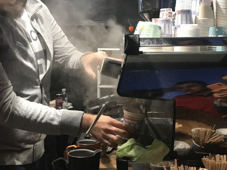 İstanbul Kahve Festivali’ne Feridun Düzağaç damgası