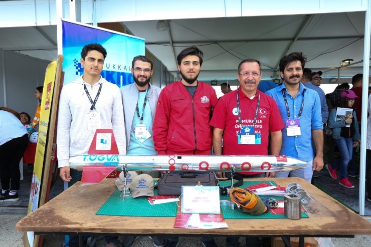PAÜ’lü öğrenciler Roket Yarışmaları Yüksek İrtifa dalında Türkiye 1. oldu
