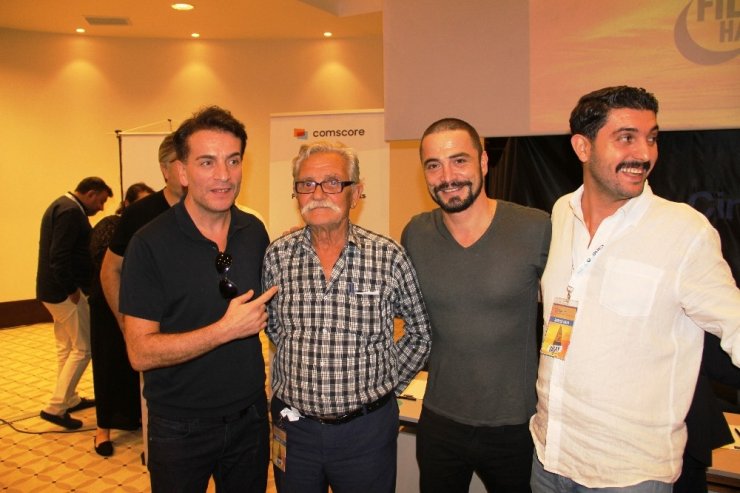 Ahmet Kural: “Çok paranızın olması size yeni arkadaşlar yerine kaliteli düşmanlar kazandırabilir”