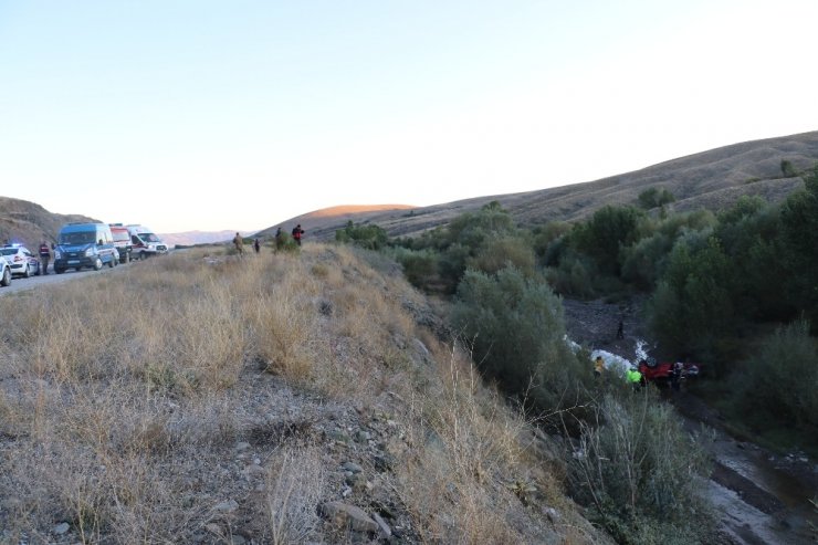 Sivas’ta trafik kazası; 2 ölü 6 ağır yaralı