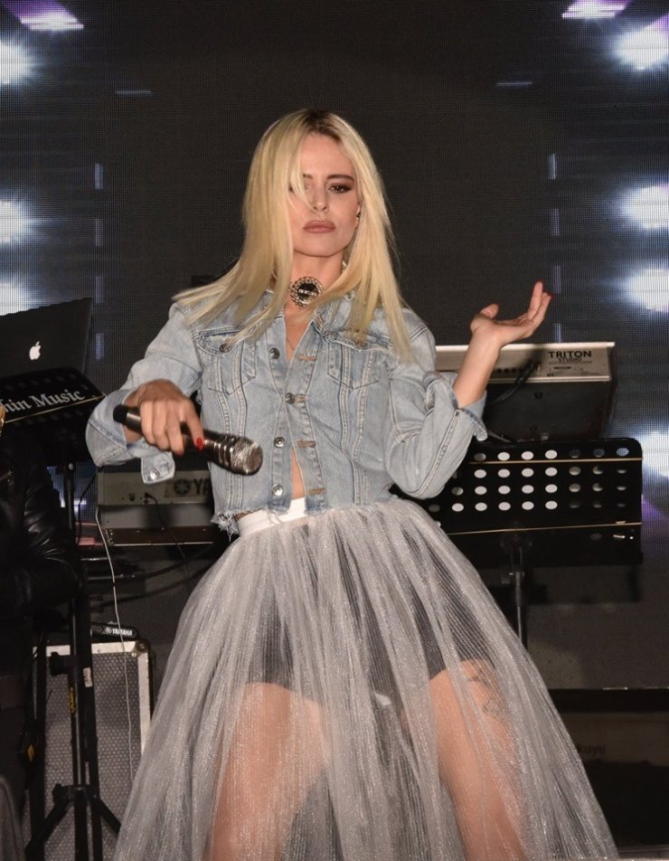 Çan’ın kurtuluşunun 97. yılında Simge konseri