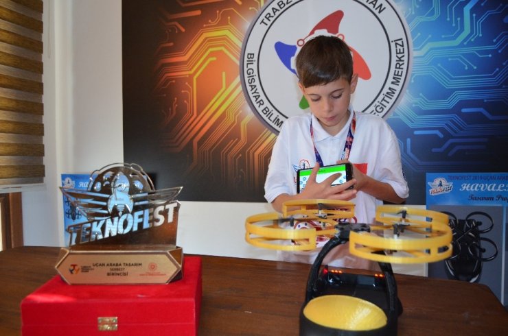 Trabzonlu öğrencilerin “Havali Bilyali” ile TEKNOFEST zaferi