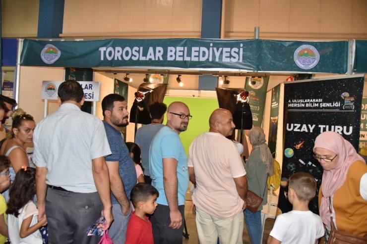 Bilim şenliğinde uzay turu