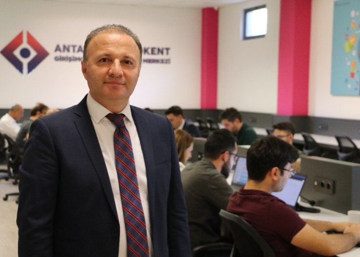 Gelecek Antalya Teknokent’te yazılıyor