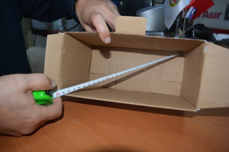 Cisimlerin 4. boyutunu bulduğunu iddia etti