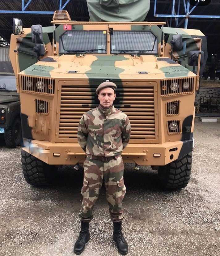 Ünlü stand up sanatçısı Sefa Doğanay askerliğini Bilecik’te tamamladı