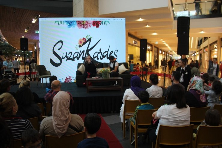 Suzan Kardeş Forum Trabzon’da hayranları ile buluştu