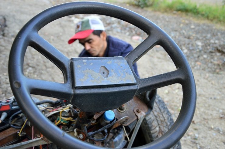 Çocukluk hayali 4x4 elektrikli aracı 3 yılda yaptı