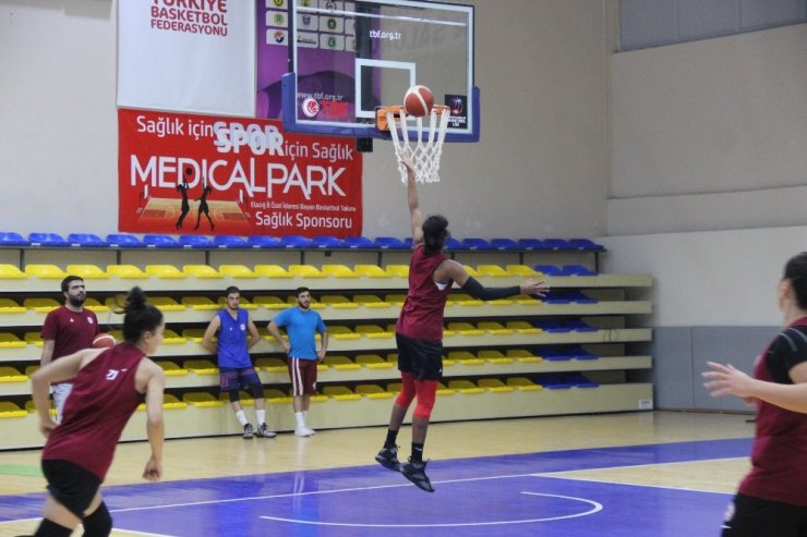 Elazığ İl Özel İdare Kadın Basketbol Takımı Avrupa’yı hedefliyor