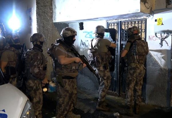 Adana'da PKK operasyonu: 13 gözaltı
