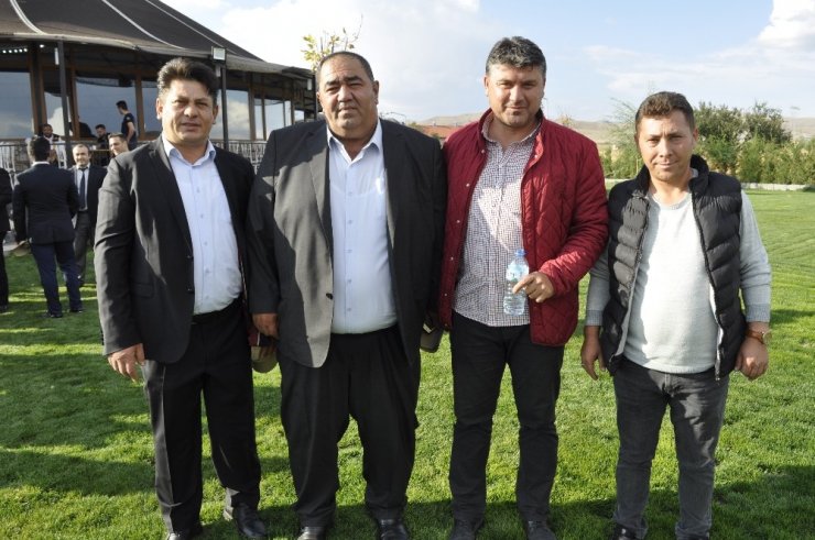 Şuhut’ta Dijital Tarım Erken Uyarı ve Tahmin Sistemlerinin tanıtımı yapıldı