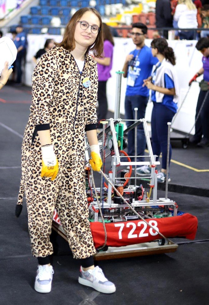 FRC Liseler Arası Robotik Turnuvası renkli görüntülere sahne oldu