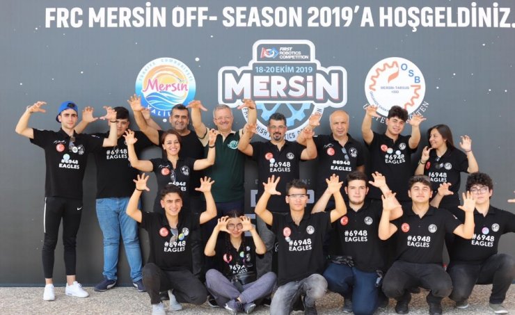 FRC Liseler Arası Robotik Turnuvası renkli görüntülere sahne oldu