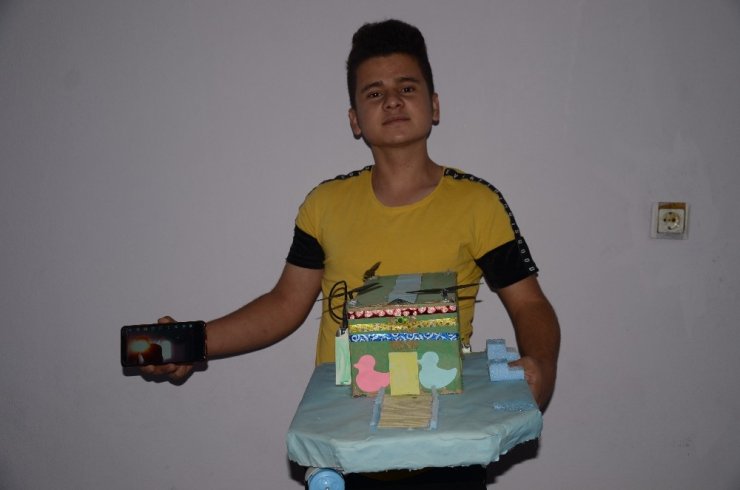 15 yaşındaki kaşif, gaz kaçağını haber veren sistem geliştirdi