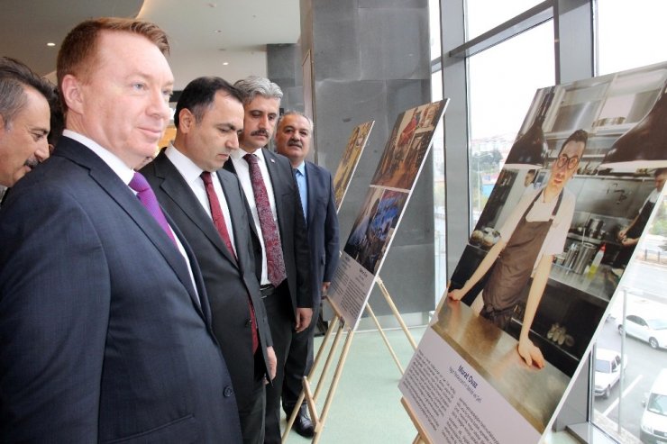 Yozgat’ta "Avustralya’da Türk Kimliğinin ifadeleri" sergisi açıldı