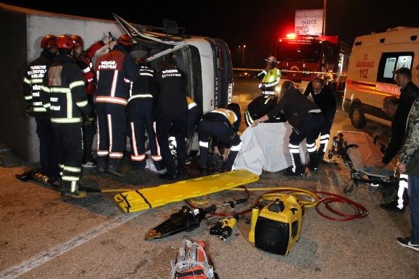Düzce'de zincirleme kaza: 1 ölü, 4 yaralı