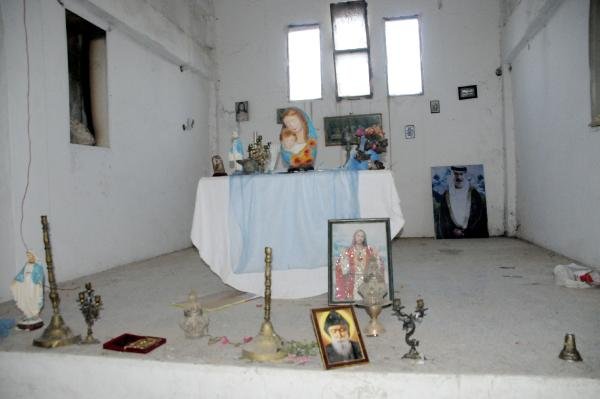 PKK/YPG, Tel Abyad'daki kiliseyi karargah olarak kullanmış