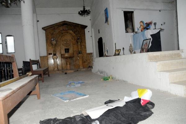 PKK/YPG, Tel Abyad'daki kiliseyi karargah olarak kullanmış