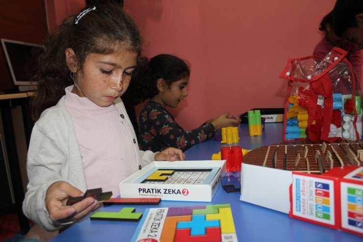 Elazığ’da 3 okulda ’Destek Eğitim Odaları’ açıldı