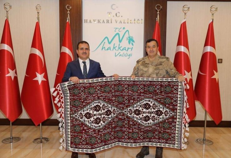 TEM Daire Başkanı Tuğgeneral Özfidan, Hakkari Valisi Akbuyık’ı ziyaret etti