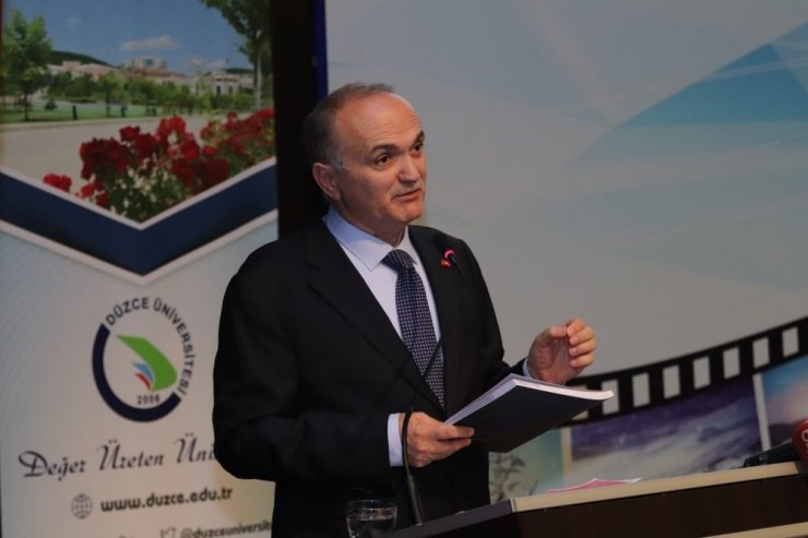 Başkan Özlü “Türkiye teknoloji ve bilgi üretmelidir”