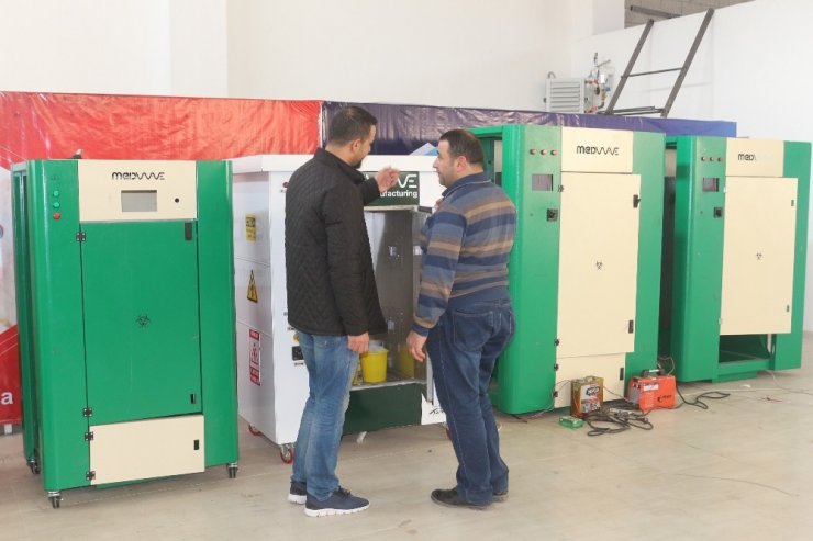 Van’da tıbbi atıkları dezenfekte eden cihaz üretildi