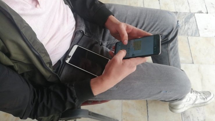 Emoji hastası olduk...Yazının yerini artık simgeler aldı