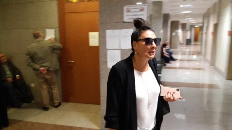 Işın Karaca, tek celsede boşandı