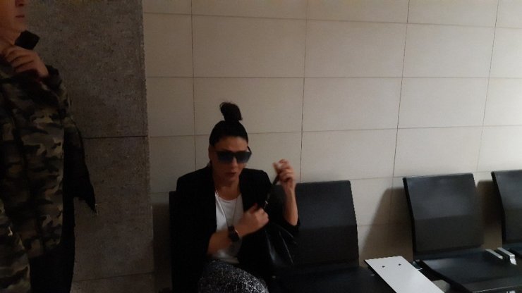 Işın Karaca, tek celsede boşandı