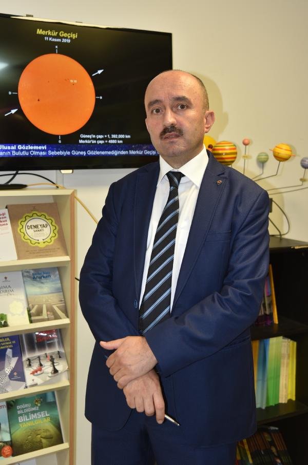 Merkür, Güneş ile Dünya arasından geçti