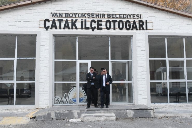 Van Büyükşehir Belediyesi heyetinden Çatak’a ziyaret