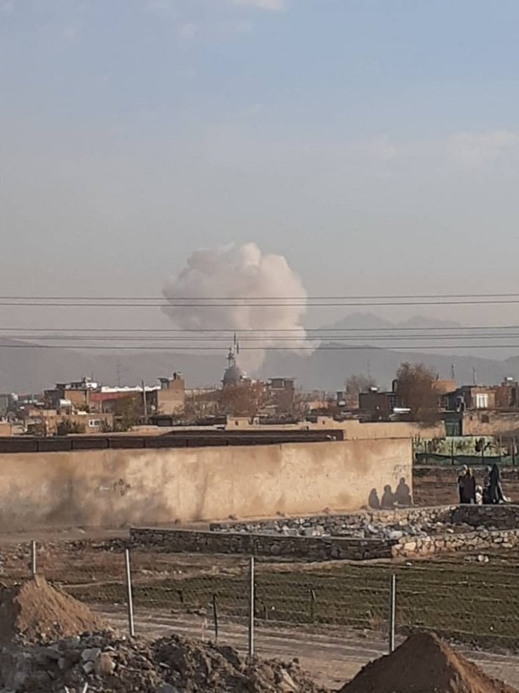 Afganistan’da bomba yüklü araçla saldırı: 7 ölü