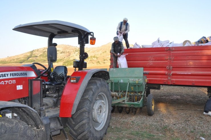 İslahiye Ovası’nda buğday ekimi için hazırlıklar başladı