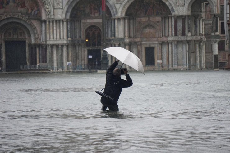 Şiddetli yağışlar Venedik’i vurdu: 2 ölü