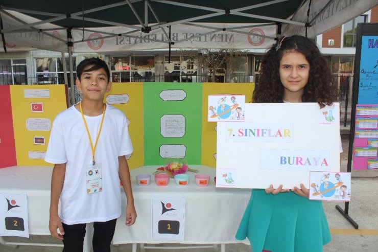 Öğrenciler bilim fuarı ile projelerini tanıttı