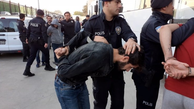 Bursa’da uyuşturucu operasyonunda 21 tutuklama