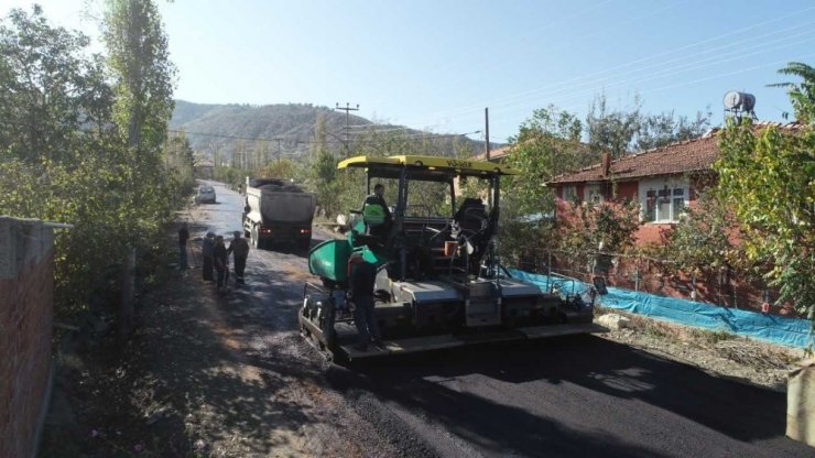 Ezinepazar’da yollar BSK asfaltla kaplandı