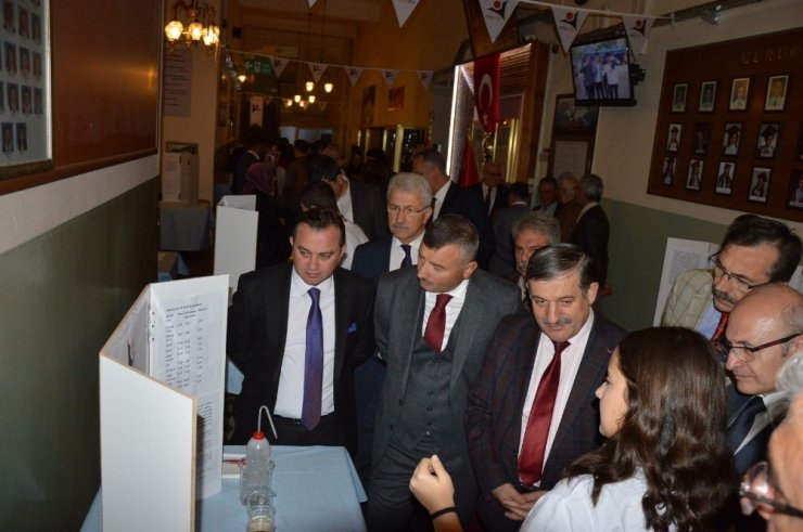 Şehzadeler Gediz Anadolu Lisesi’ne yakışır bilim fuarı