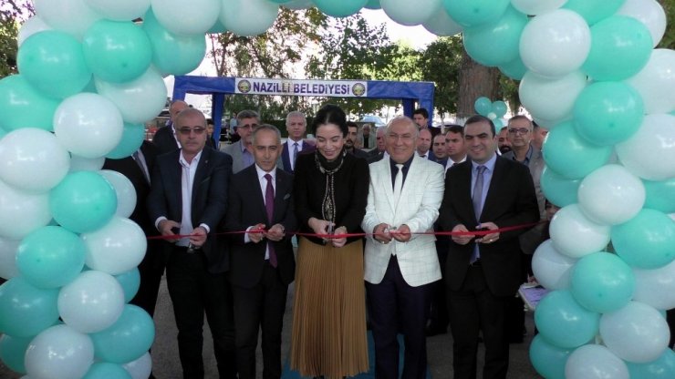 Ortaokul öğrencileri bilimsel hayallerini sergiledi