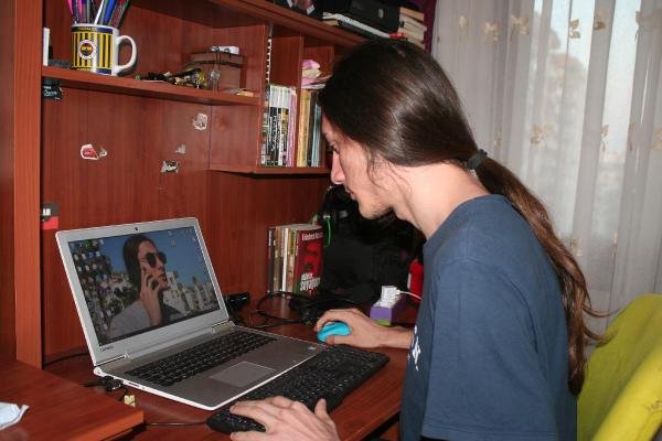 Apple'ın açığını buldu ödül kazandı