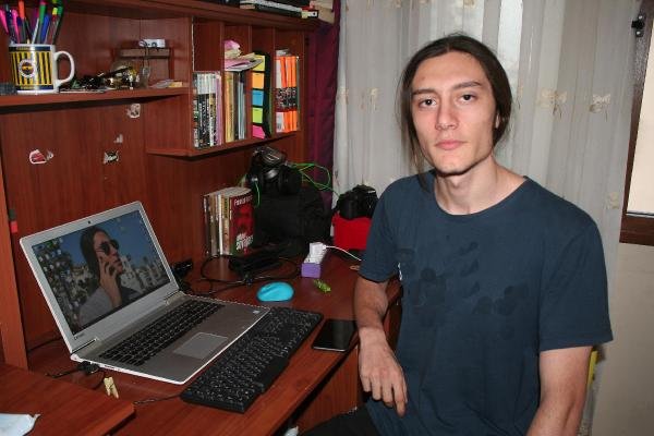 Apple'ın açığını buldu ödül kazandı