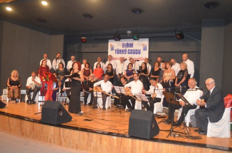 Didim’de Türk Halk Müziği konseri