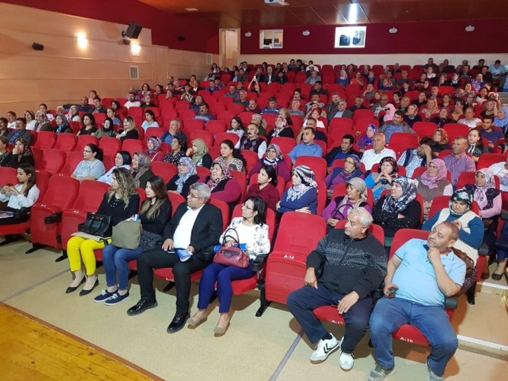 Mersin Büyükşehir Belediyesi, eğitim sürecine ilişkin velileri bilgilendirdi