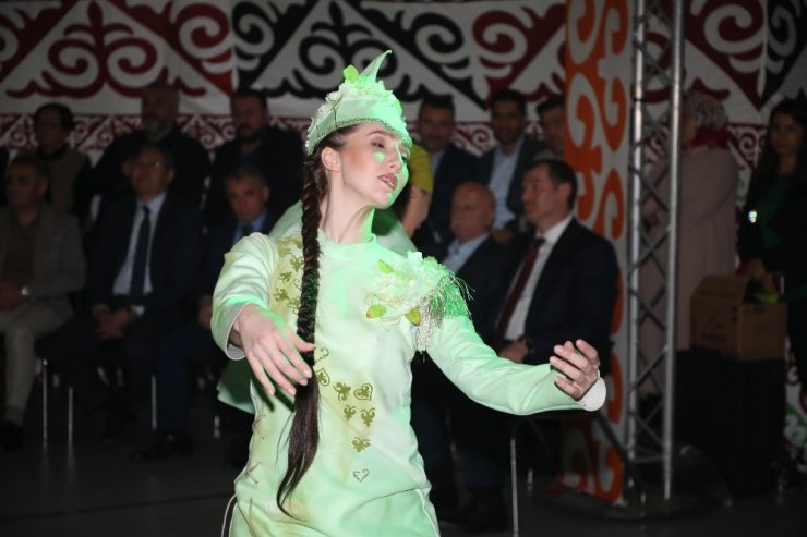 ’Şanırak’ müzikal tiyatro oyunu İstanbul’da ilk kez izleyicilerle buluştu
