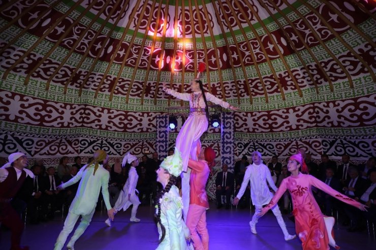 ’Şanırak’ müzikal tiyatro oyunu İstanbul’da ilk kez izleyicilerle buluştu