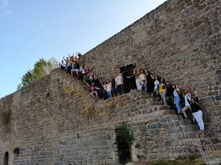 Avrupa’dan gelen 29 genç Diyarbakır’da buluştu