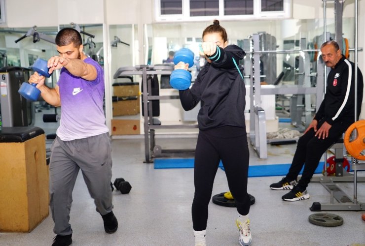 Avrupa şampiyonu Buse Naz Çakıroğlu: “Hedefim olimpiyat şampiyonu olmak”