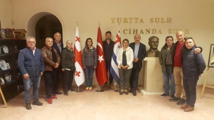 Giresun’daki gazetecilerden kültür turu