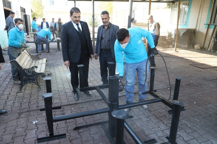 Canpolat geri dönüşüm atölyesini inceledi